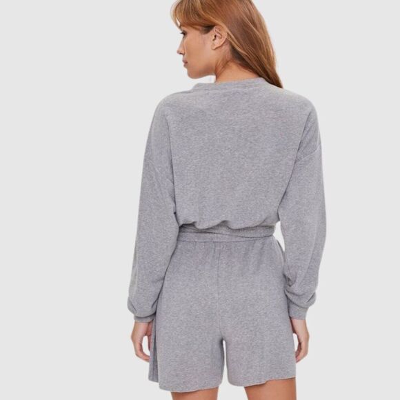 Gray Soft Sweatshirt & Shorts Set - Picture 4 of 6